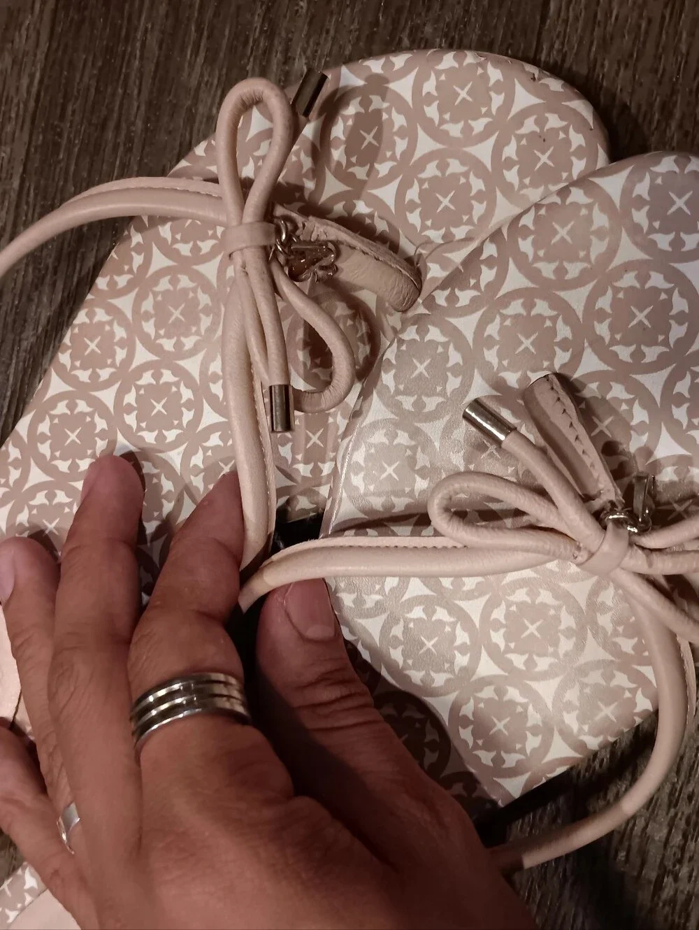 kate spade blush pink patterned bow sandals